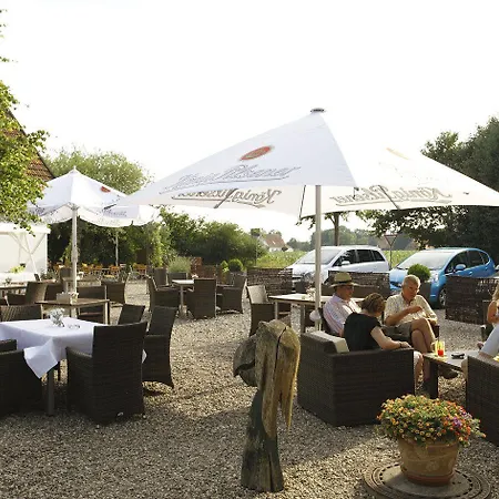 מלון Prigge - Akademie Talaue 3*