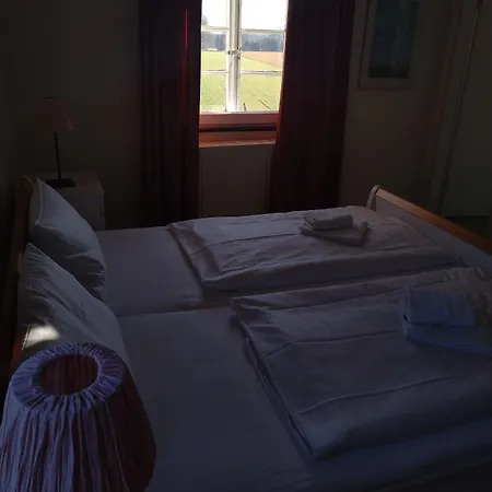 מלון Prigge - Akademie Talaue 3*