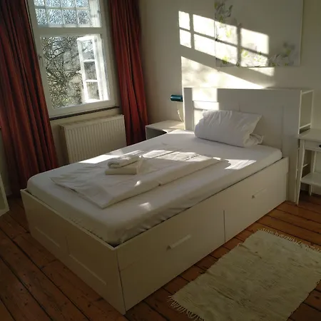 Prigge - Akademie Talaue 3* לנגריך